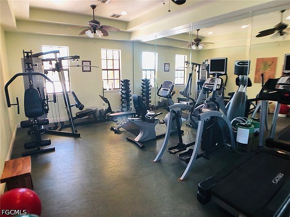 3rd image of 13780 Julias Way APT 1012