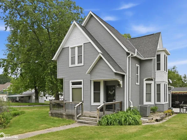 1702 9th St, Harlan, IA 51537
