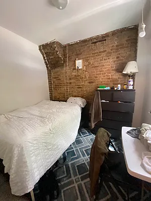 Rented by Aimee Grodanz, LREB | media 10