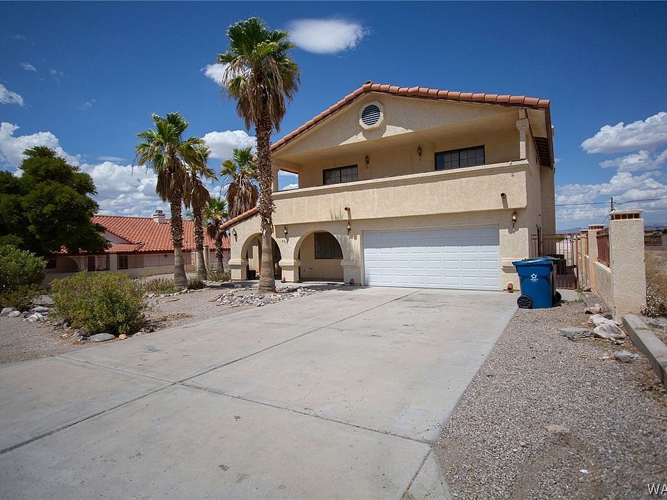 1st image of 2633 Avenida Grande