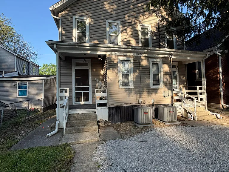 2416 S Wayne Ave — Photo 9