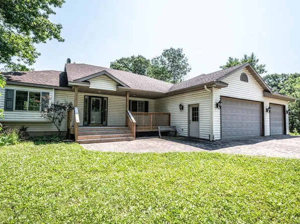 700 Ridge Rd, Henderson, MN 56044
