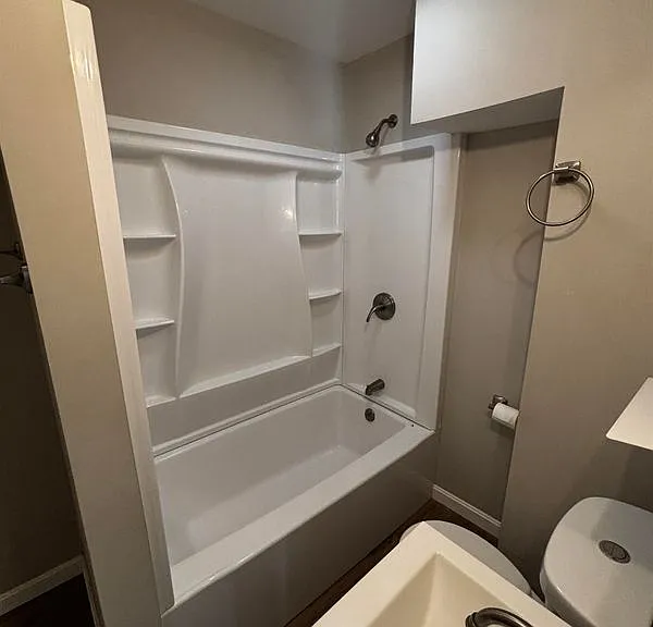 66 Richmond Rd #C — Photo 4