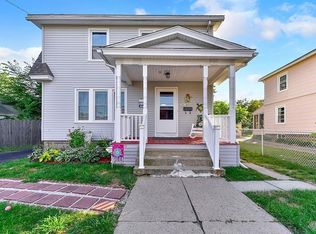 16 Alvin St, Springfield, MA 01104