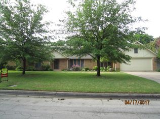 2204 Wimbledon Ct, Ardmore, OK 73401