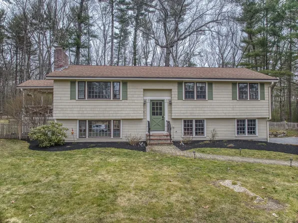 2 Gould Rd, Bedford, MA 01730