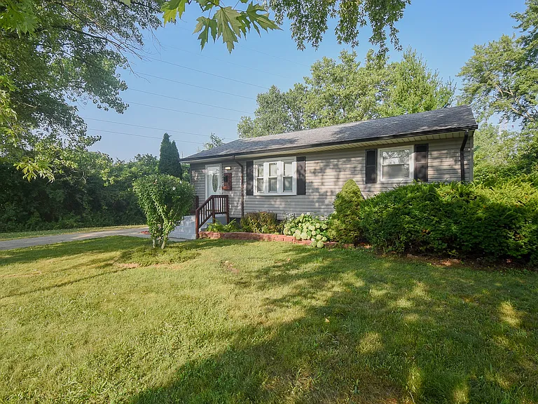 2939 N Butrick St — Photo 3