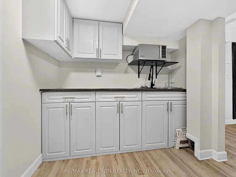 40 Carr Dr — Photo 12