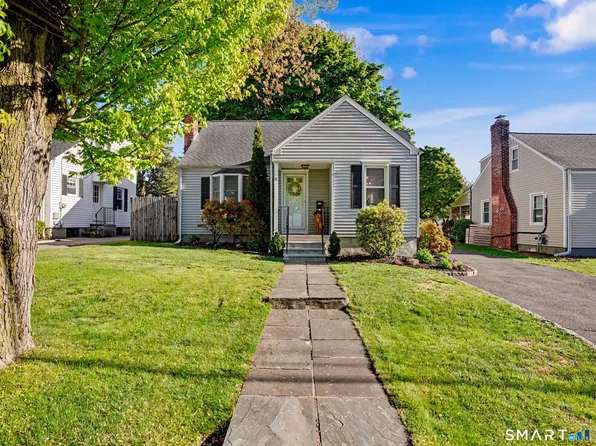 71 Newton Street, Stratford, CT 06615
