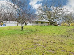 2937 Woodland Park Rd, Grants Pass, OR 97527