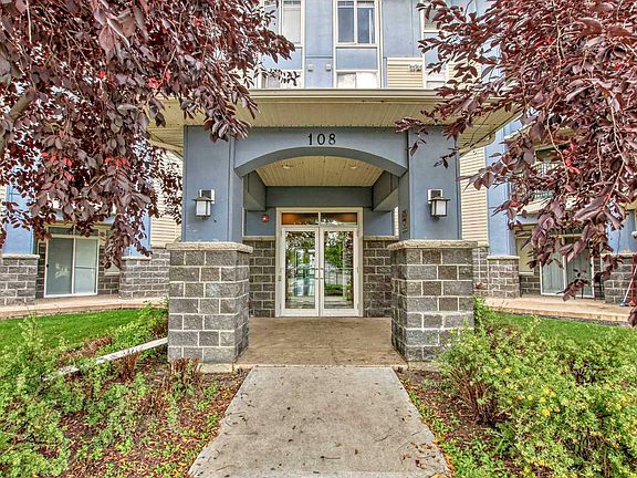 3rd image of 102 108 Country Village Cir NE