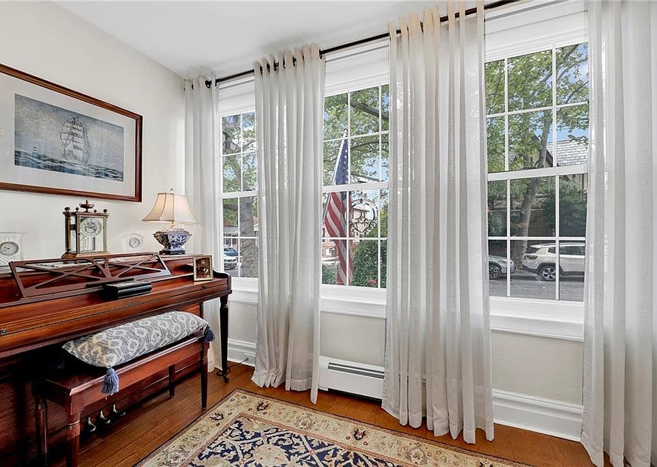 90 Mackay Pl Brooklyn NY Zillow