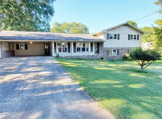 5145 Apollo Ln SW, Lilburn, GA 30047