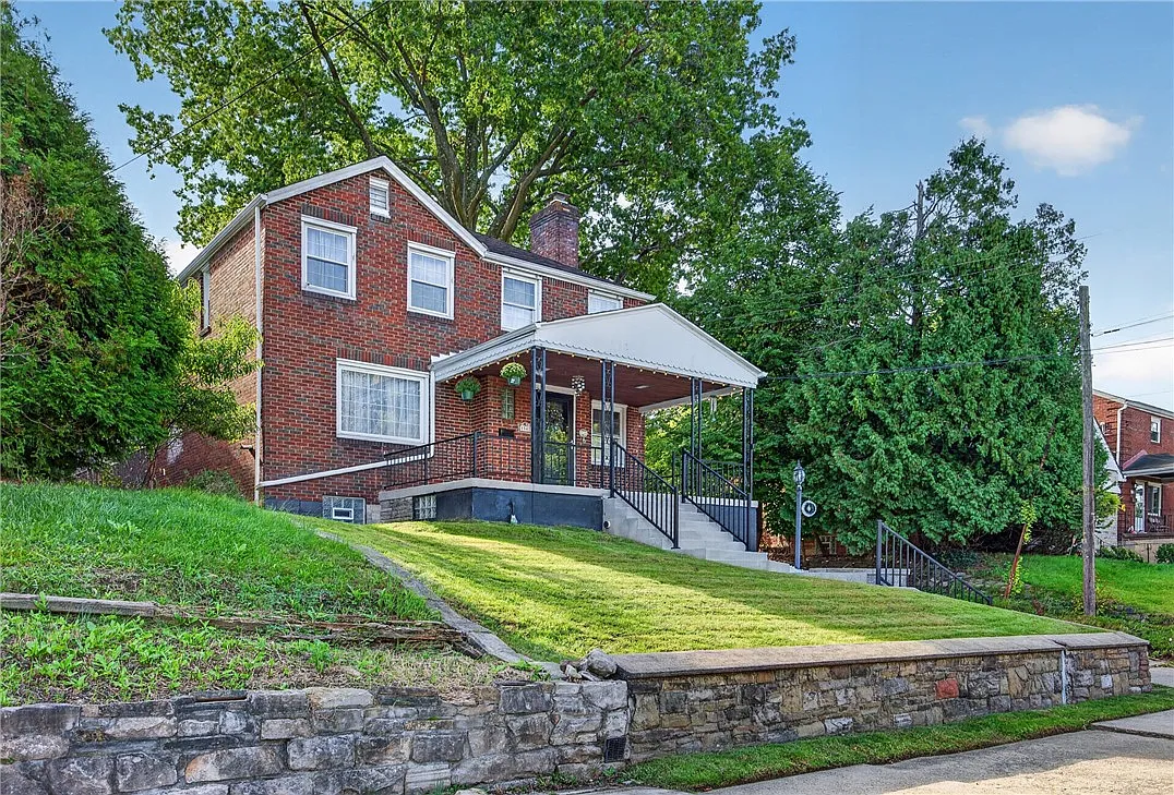 3 bed, 2.5 bath, 1752 sqft, $2,950 — Photo 2