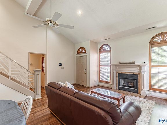 5th image of 22239 Monterey Dr