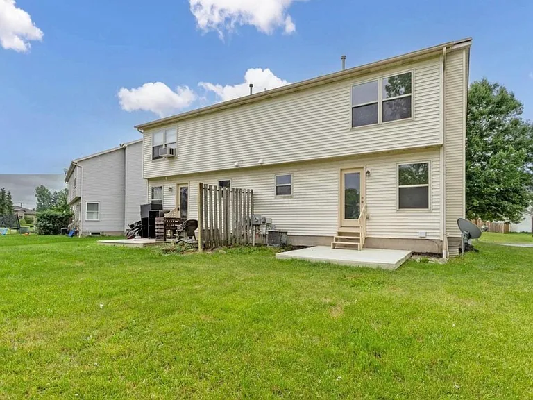279 Richards Cir #279 — Photo 3