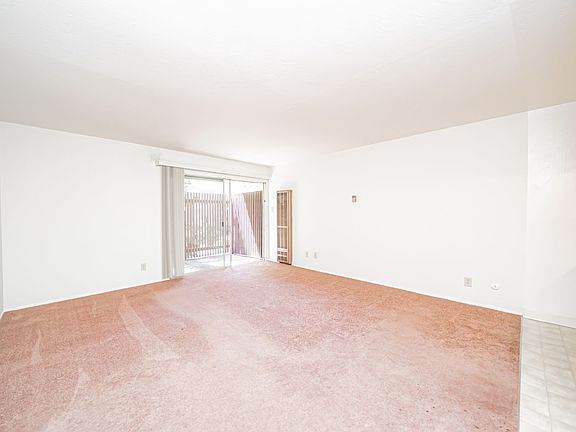 5th image of 36 Moss Ave APT 1