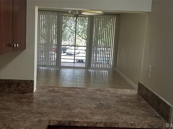 5th image of 9461 Evergreen Pl APT 204