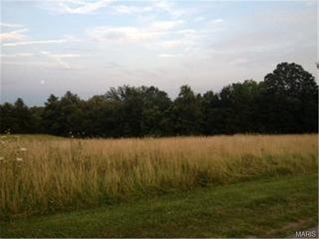 2nd image of 40 Pine Lake Dr