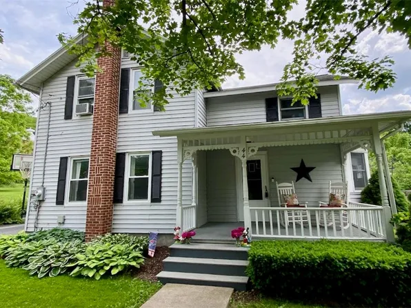 44 Church St, Moravia, NY 13118