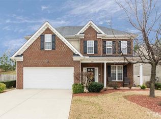 208 Pearson Pl, Clayton, NC 27527