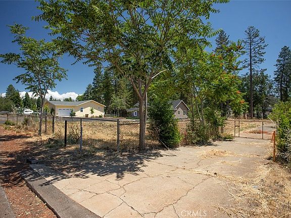 3rd image of 7170 Clark Rd #23