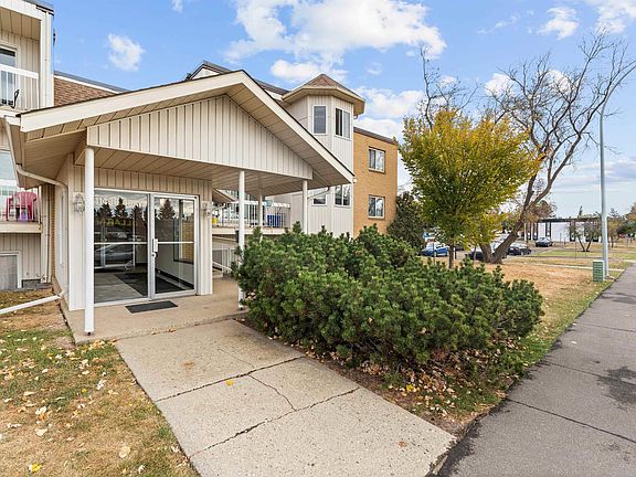 5th image of 11430 40th Ave NW #207