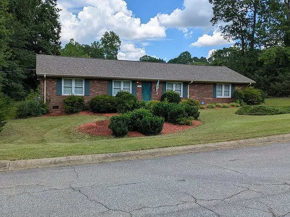 109 Clay St, Easley, SC 29642