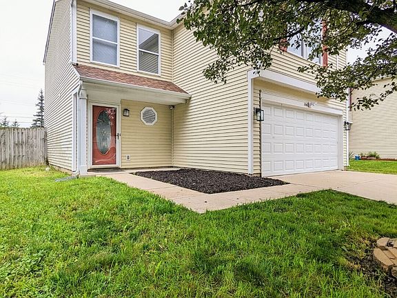 3rd image of 1846 Southernwood Ln