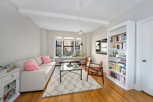 243 W End Ave #808 Photo 1
