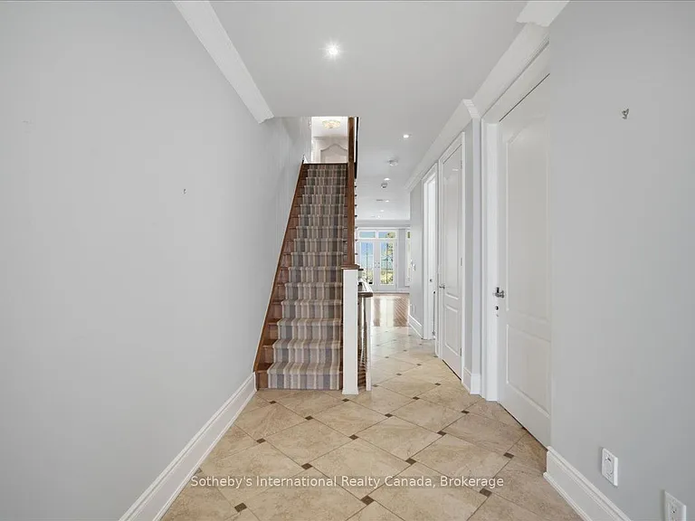339 Randall St — Photo 11