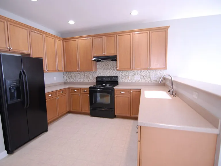 4036 Comrie Ln — Photo 5
