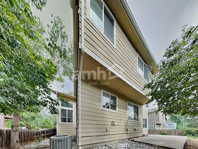 8433 Golden Eye Dr — Photo 22