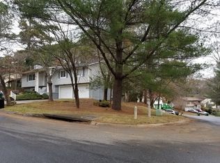 2502 Northbrook Rd, Snellville, GA 30039