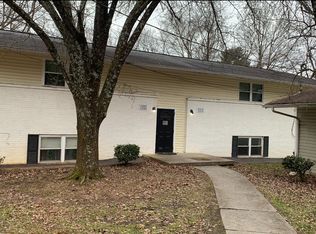 Golf View Apartments, Knoxville, TN 37917