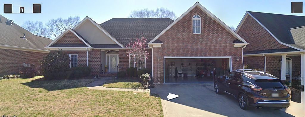119 Blakemore Dr - Property Image