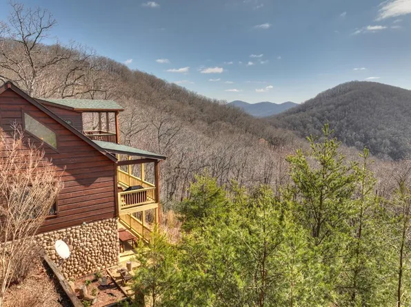 99 Eagles Lndg, Morganton, GA 30560