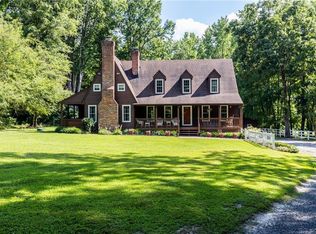 1542 Flank Rd, North Dinwiddie, VA 23805