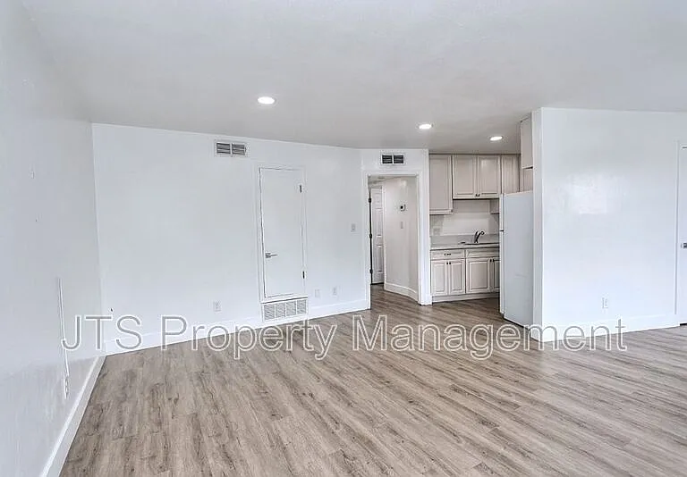 10524 Croetto Way #3 — Photo 18