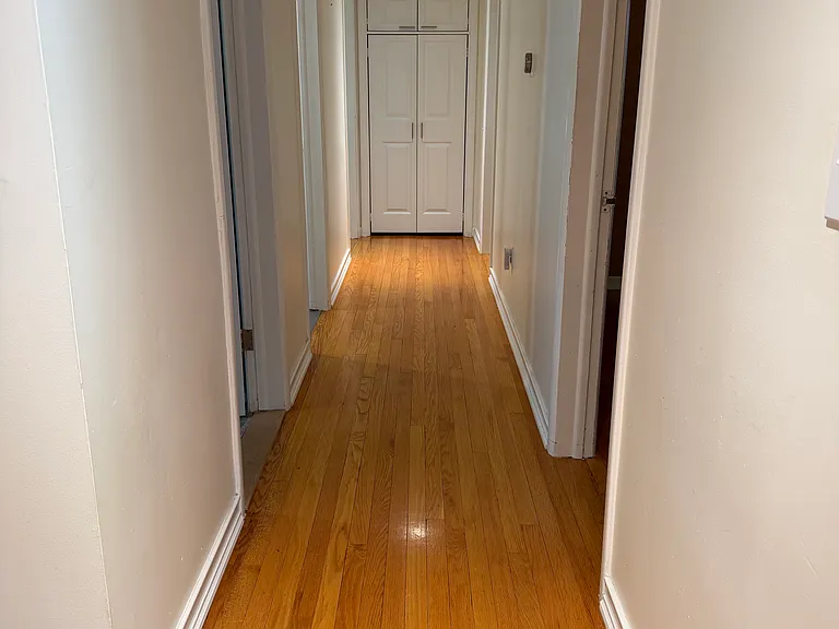 54 Tree Top Ln — Photo 40