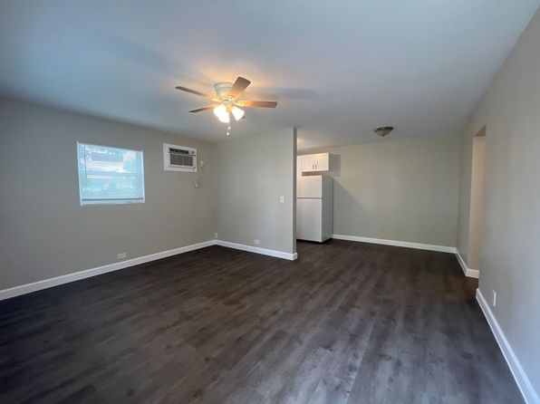 431 W Blue Heron Blvd APT 1