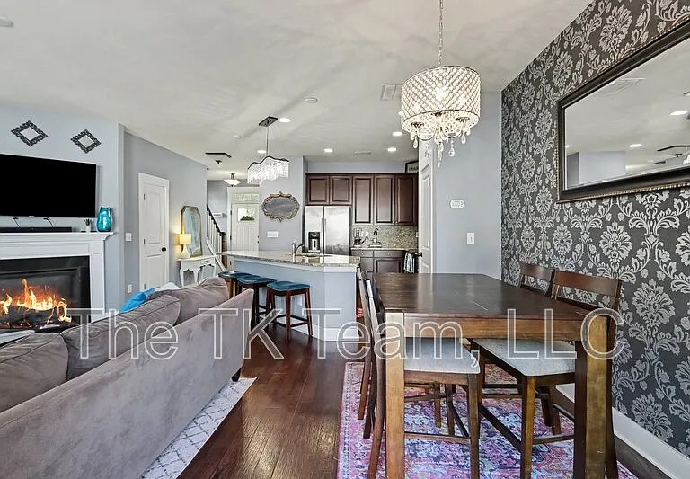 3835 Willow Green Pl #1 — Photo 5