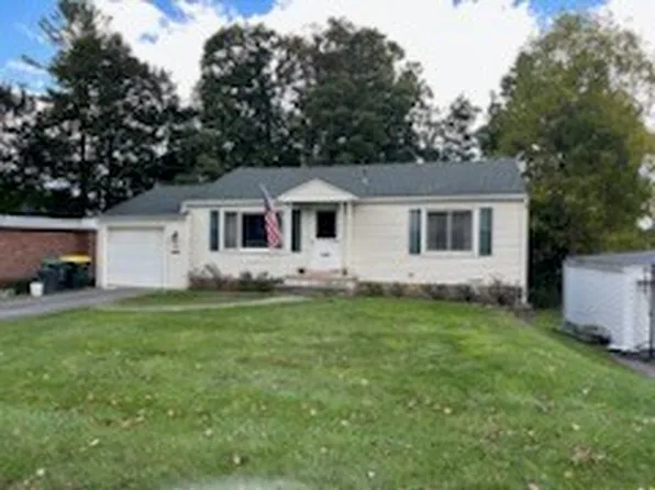 141 Hazel Dr, Vestal, NY 13850