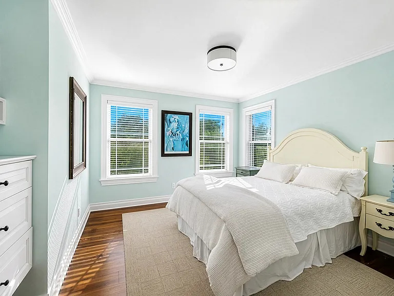 351 Kings Point Rd — Photo 29
