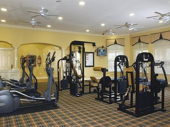 5th image of 10209 Courtney Palms Blvd APT 302