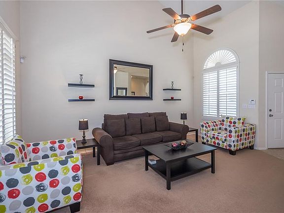 4th image of 7757 Oak Landing Dr