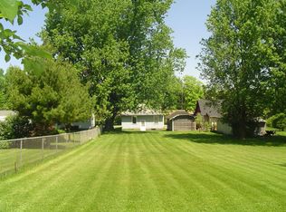 6557 Maple Dr, Clarkston, MI 48346