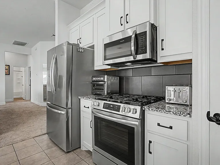 1004 Deer Ridge Dr — Photo 5