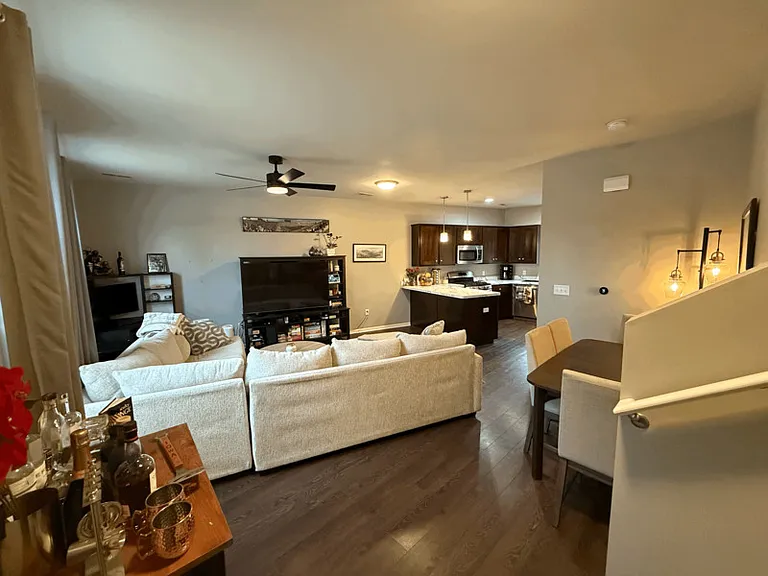 2309 Willenbrock Cir — Photo 2