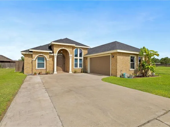 1909 N Gumwood St, Pharr, TX 78577